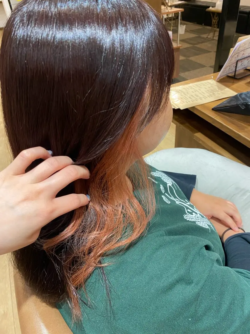 ロング カラー イヤリングカラー ピンクカラー 暖色系カラー まおのヘアスタイル