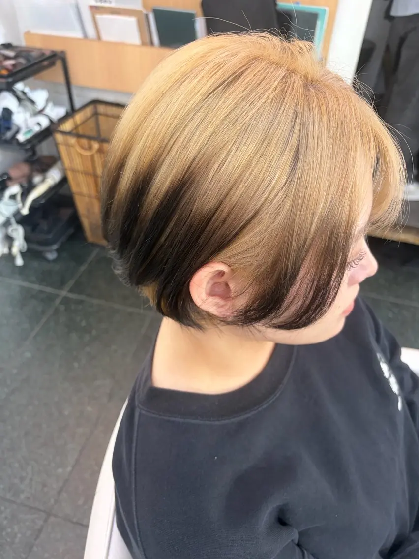 ショート カラー ヘアカラー ガーリー×韓国🎀 ⟡.·天野結良⟡.·のマツエク・マツパデザイン