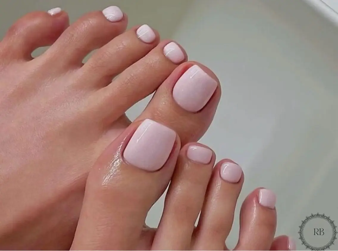 【ジュニア枠】足元も綺麗に♡フットワンカラー✨(オフ込/フットバス&丁寧ケア付)の写真