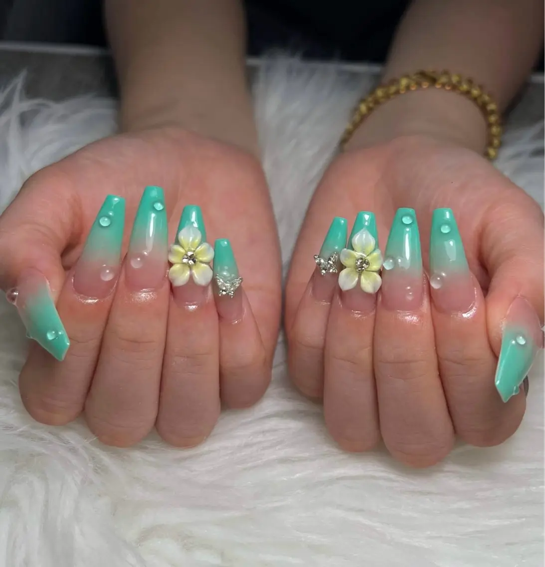 ネイル ハンドネイル Rinaky Amee Nailのネイルデザイン