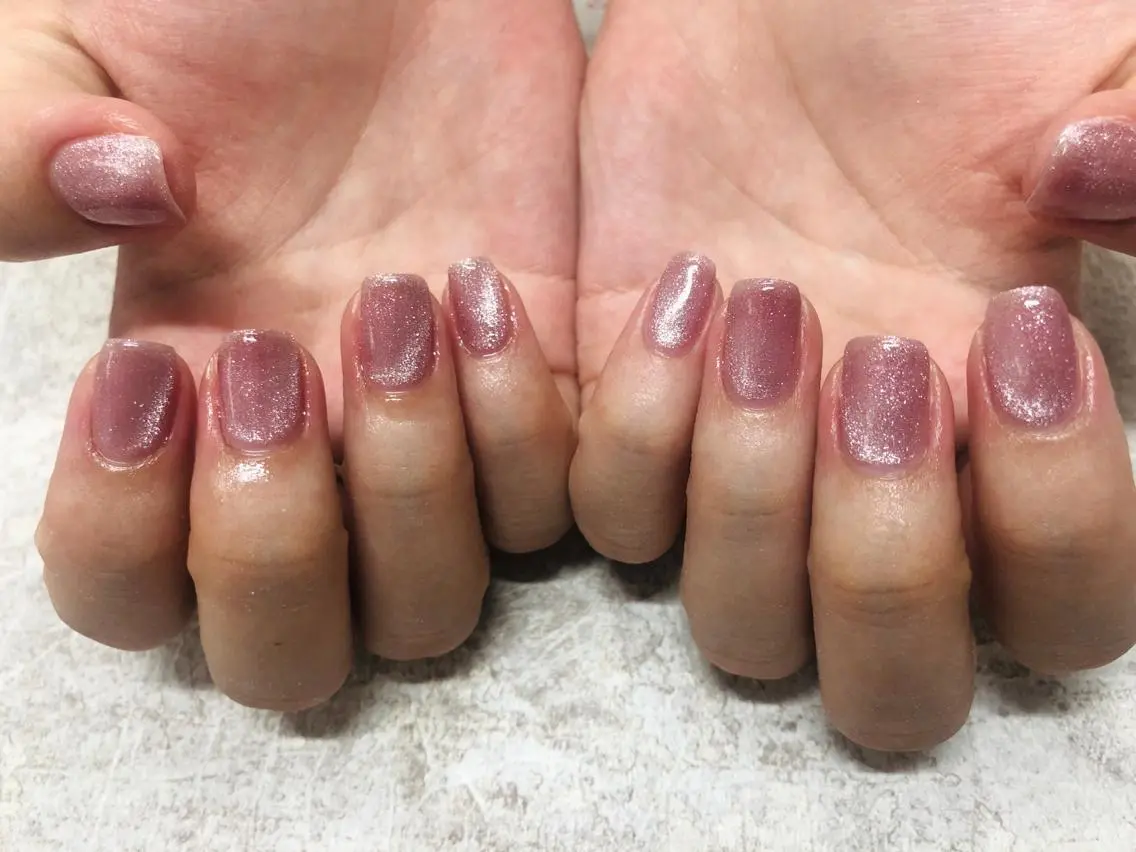 ネイル マグネットネイル ピンク ハンドネイル mogunail &blowのネイルデザイン