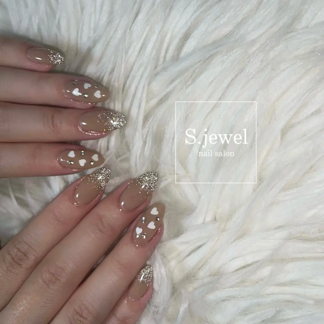 ネイル S. JEWELのネイルデザイン