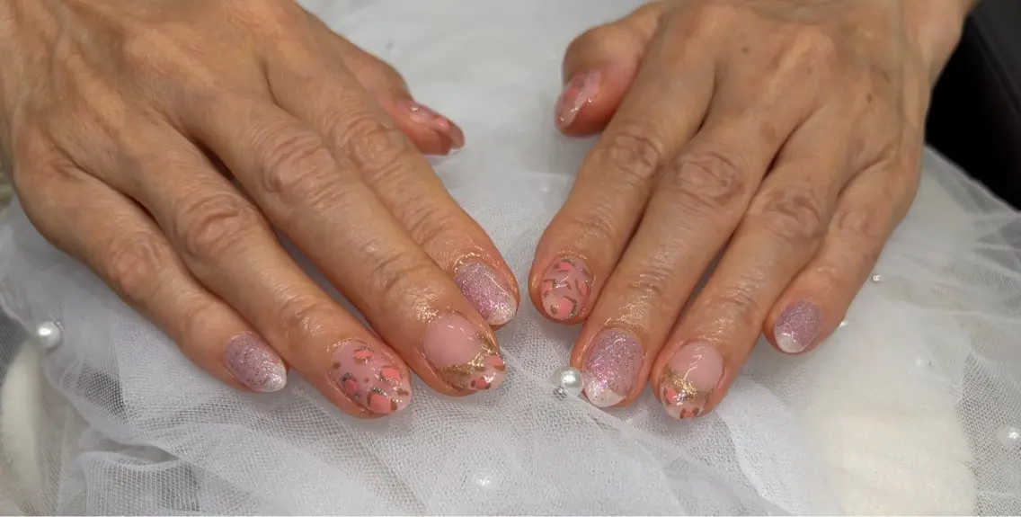 ネイル ハンドネイル Nail Loive ／Reikaのネイルデザイン