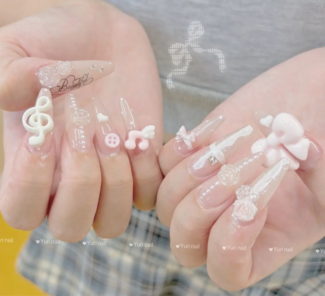 ネイル 長さ出し フラッシュネイル ジェルネイル ガーリー キラキラネイル ハンドネイル Yuri.nail studioのネイルデザイン