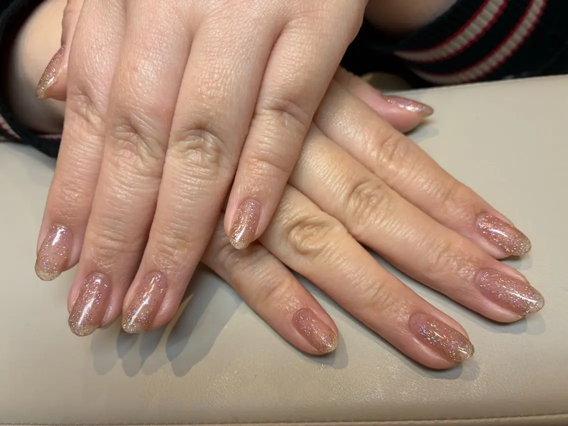 ネイル フラッシュネイル オフィスネイル ECRLN Atsumiのネイルデザイン