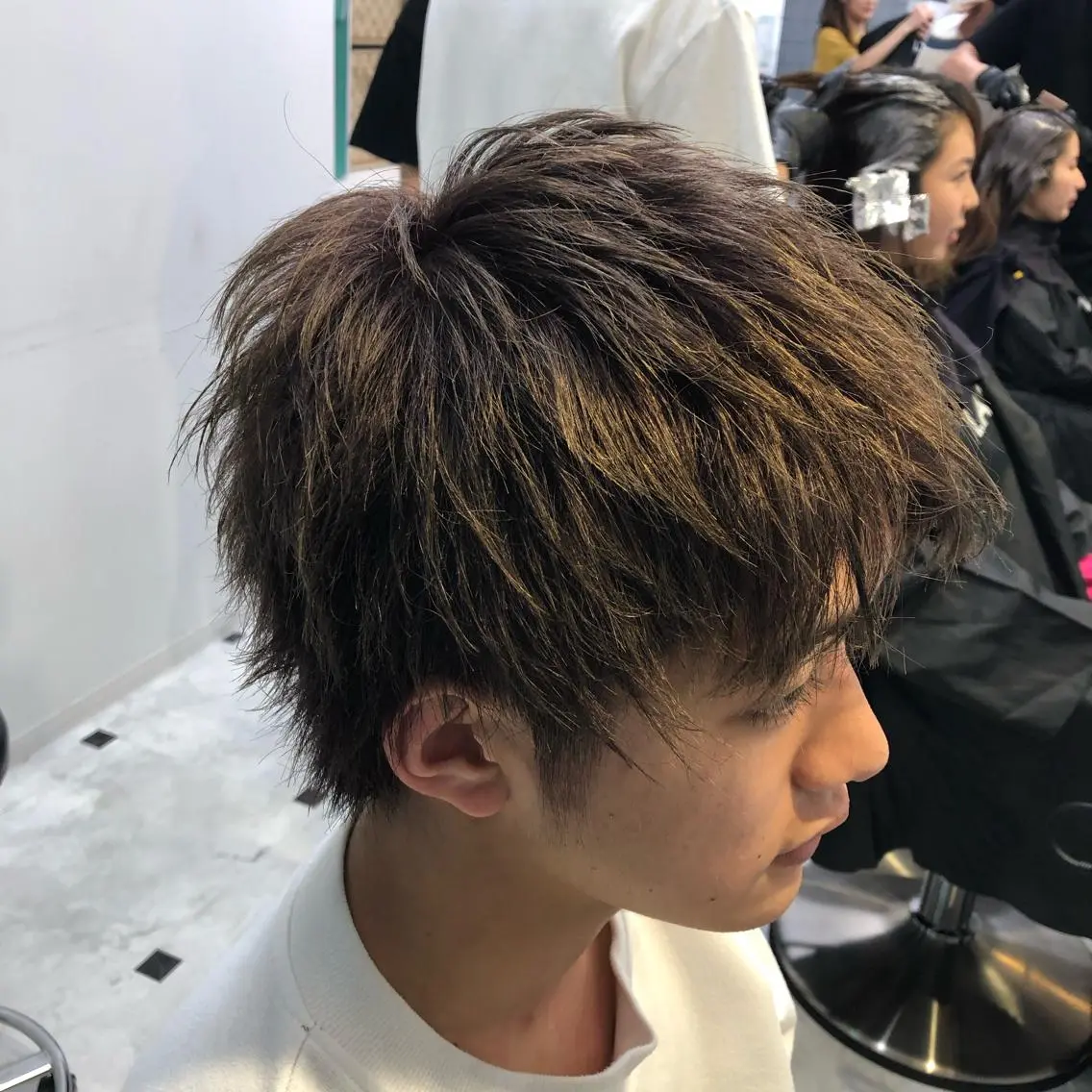 ショート カラー パーマ メンズ ベージュカラー ベージュグレージュ 💕しゅーじ💕のヘアスタイル