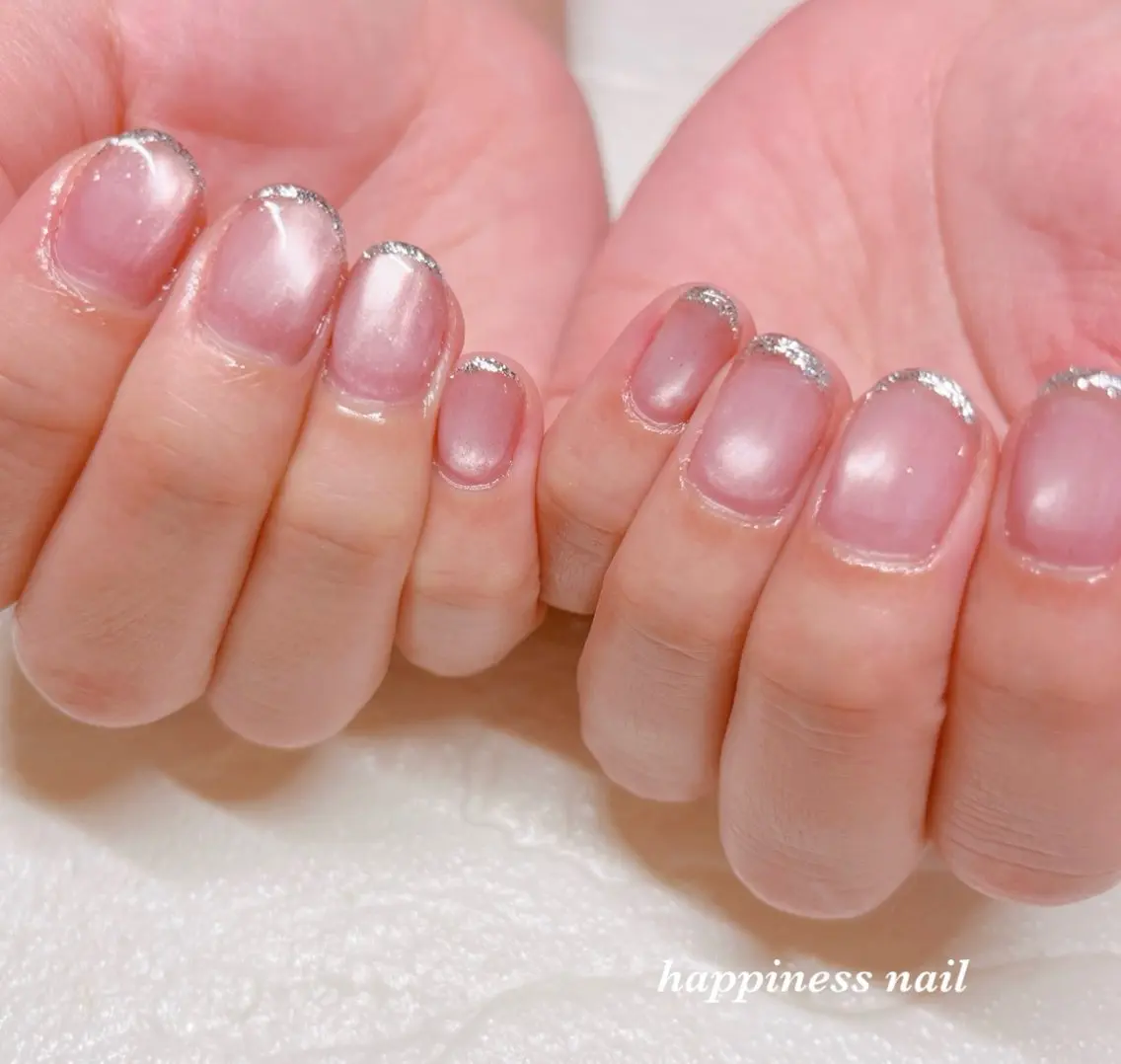ネイル フレンチネイル ラメ(グリッター) マグネットネイル シンプルネイル ハンドネイル happiness nailのネイルデザイン