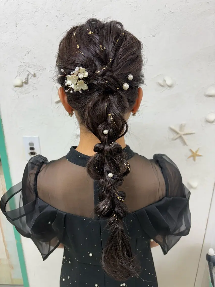 【人気NO.1🌈】ヘアアクセ付きヘアセット(パールピン/金箔/銀箔/ラインストーン/ラメスプレー)からお選び下さい✨の写真