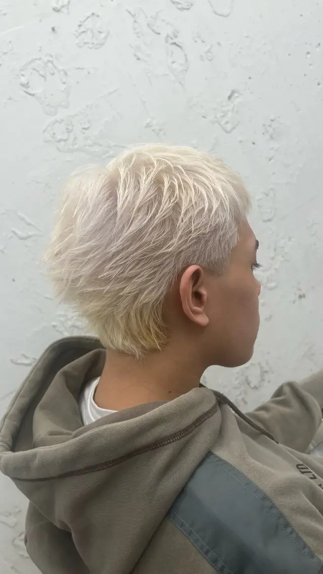 ショート カラー メンズ メンズブリーチ ブリーチ 抜きっぱなしブロンド 渋谷/松永 蓮/メンズ特化のヘアスタイル