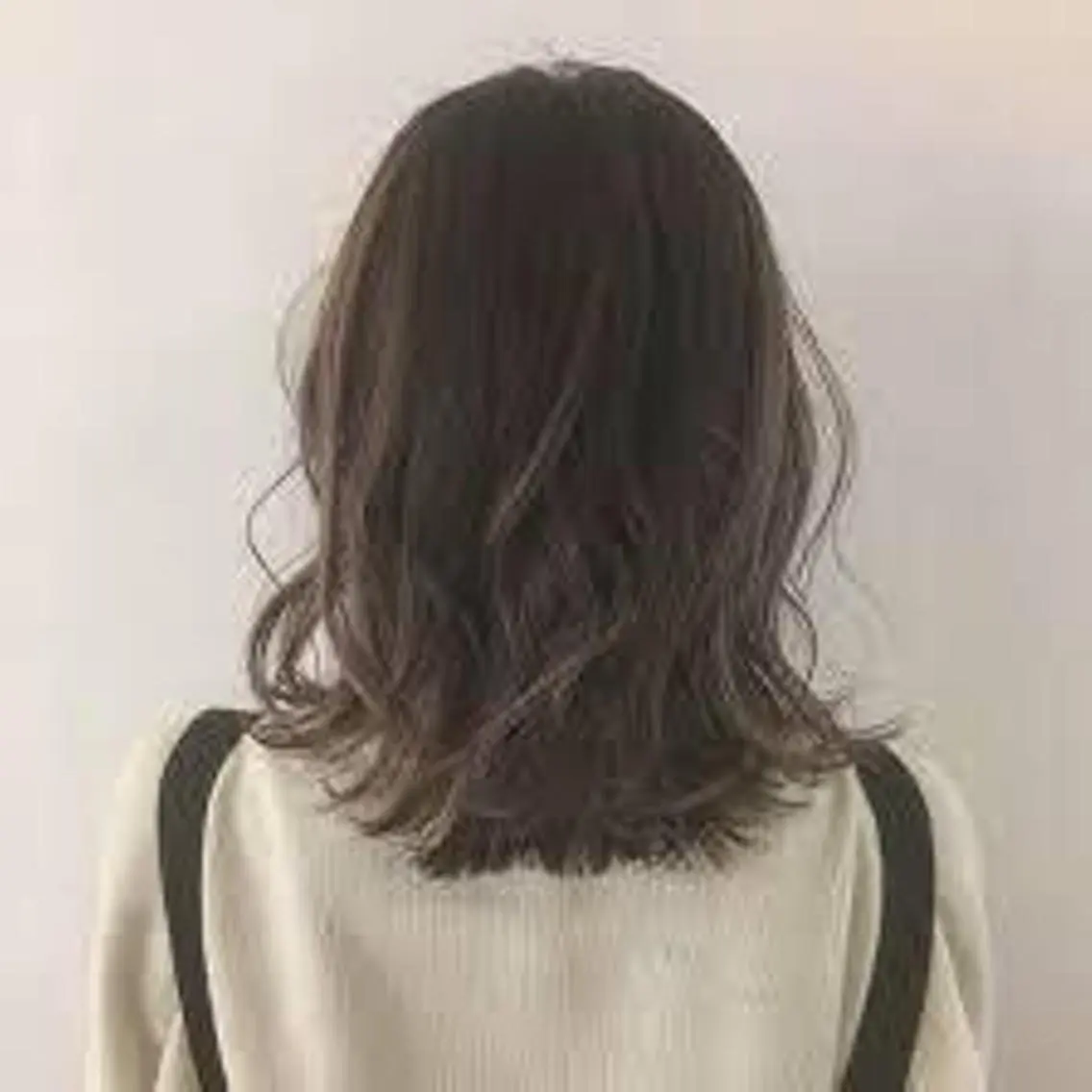 ショート カラー アッシュ ブラウンカラー カット ヘアカラー トリートメント 岩橋 健人のヘアスタイル