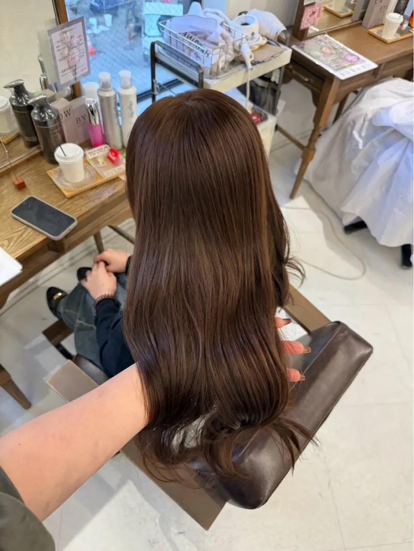 ロング カラー あきやま はるかのヘアスタイル