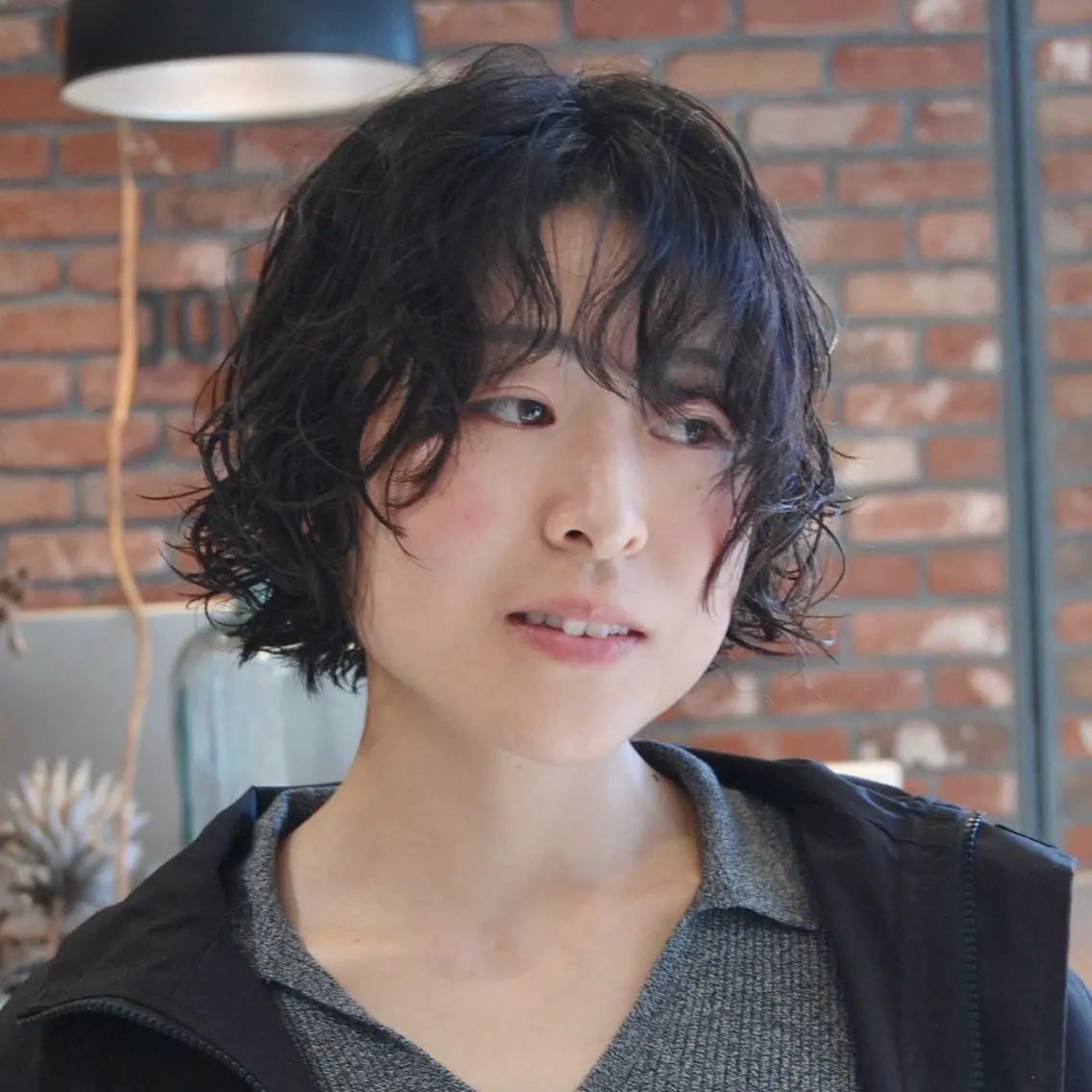 ショート カラー パーマ カット パーマ "ラフな雰囲気"🍃 パーマ🌀かんたまるのヘアスタイル