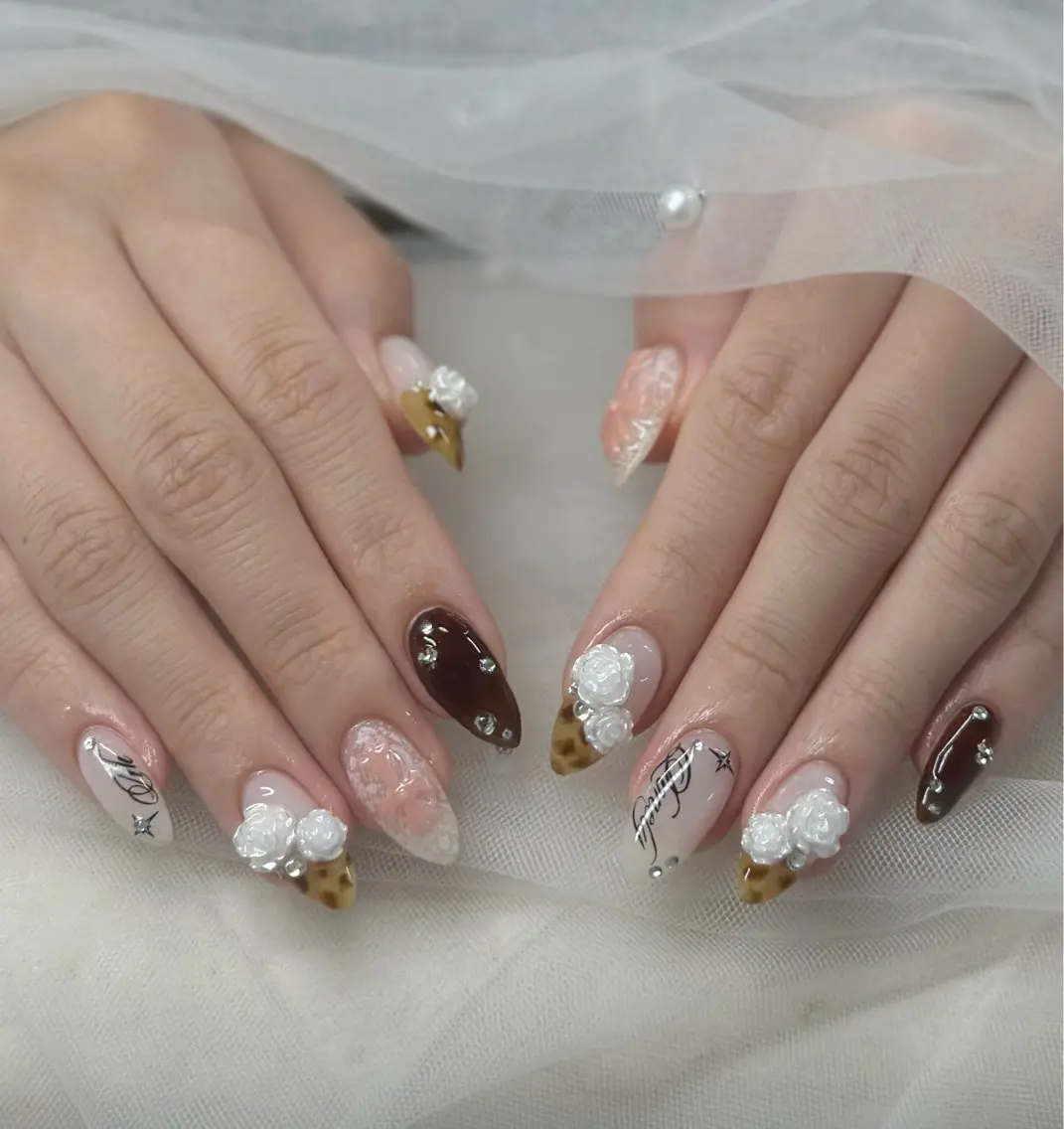 ネイル ハンドネイル R Nailのネイルデザイン
