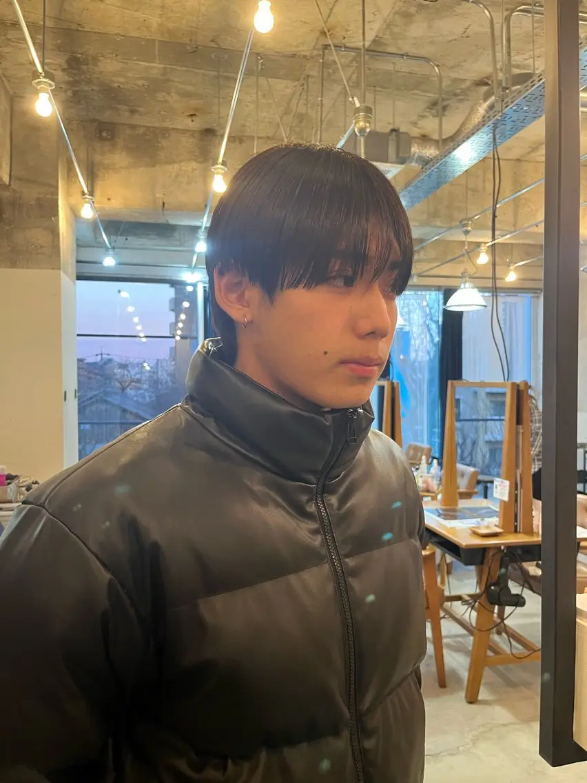 パーマ メンズ メンズ韓国風 マッシュ メンズパーマ シースルーマッシュ ストレートパーマ カット 縮毛矯正 トリートメント SABO /透明感カラー/美髪のヘアスタイル