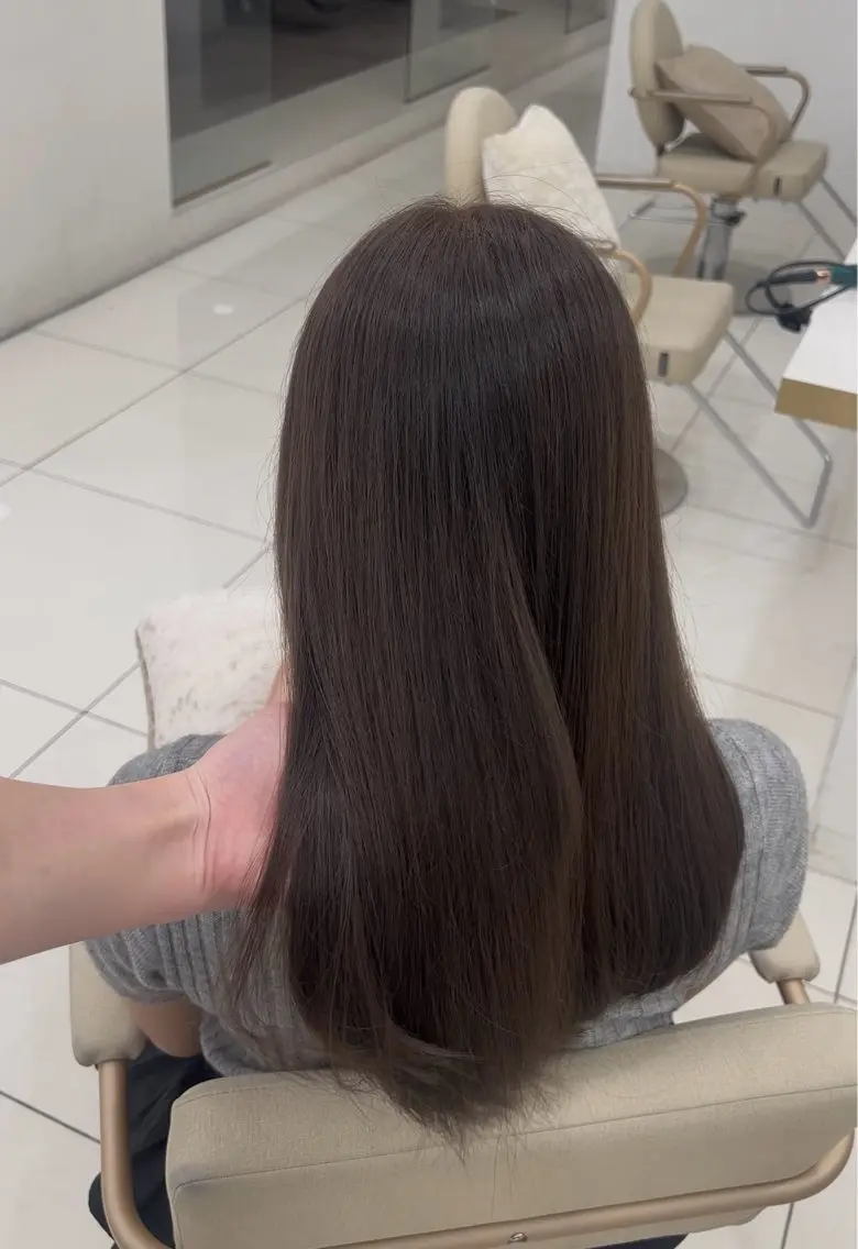 ロング トリートメント 栄/レイヤー/ 津野 こころのヘアスタイル