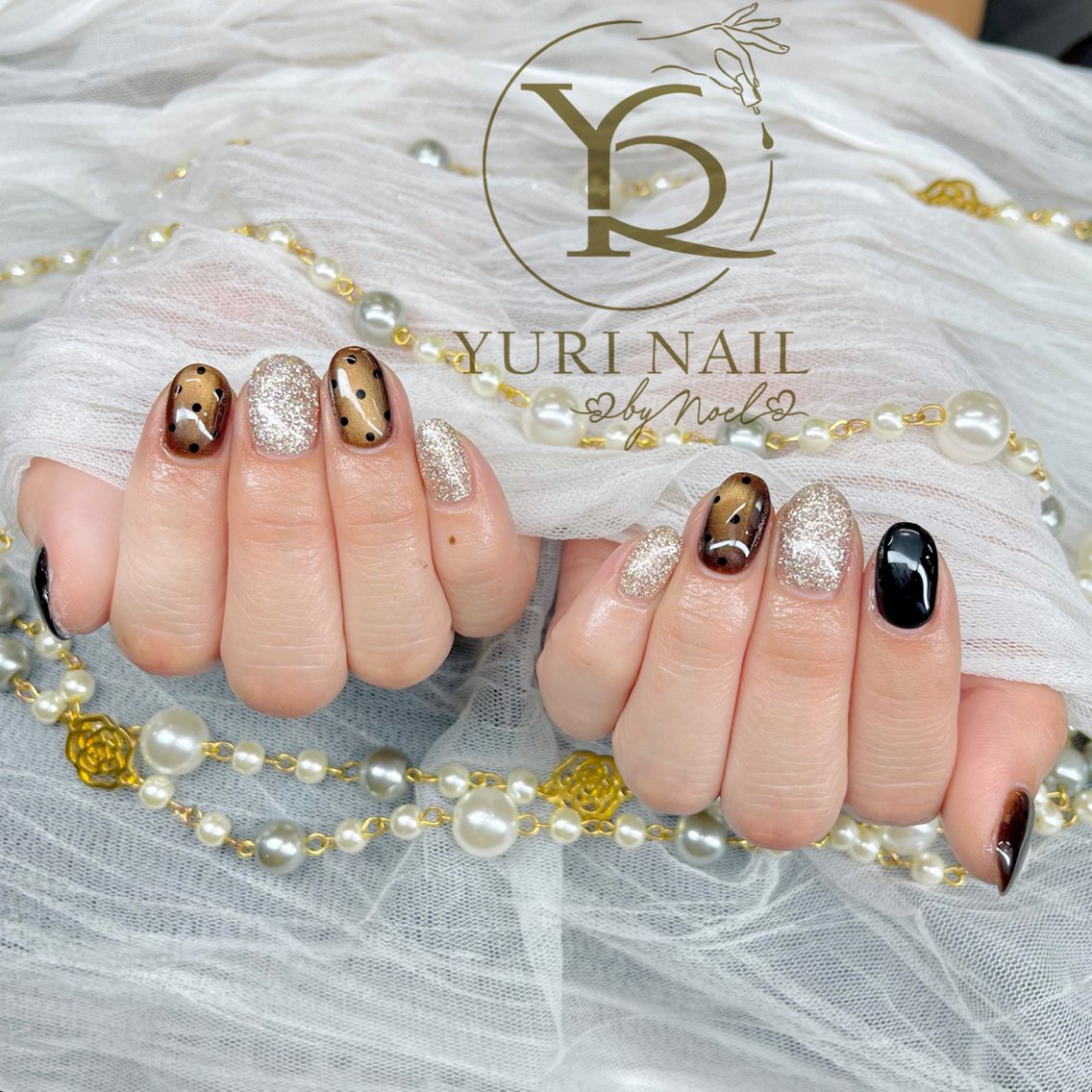 ネイル チークネイル フットネイル フレンチネイル グラデーション キラキラネイル ハンドネイル フットネイル ハンドケア YURI Nail Funabashiのネイルデザイン