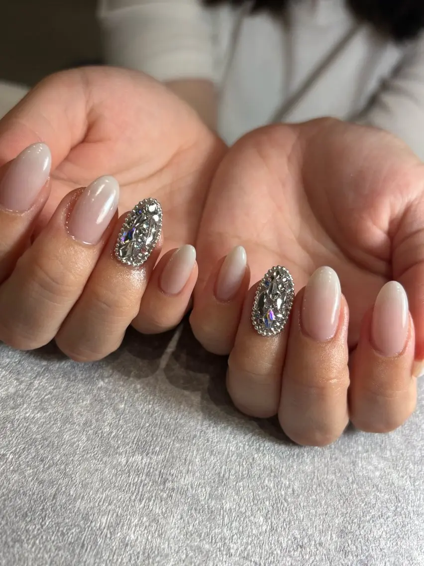 ネイル ニュアンスネイル シンプルネイル seika .のネイルデザイン