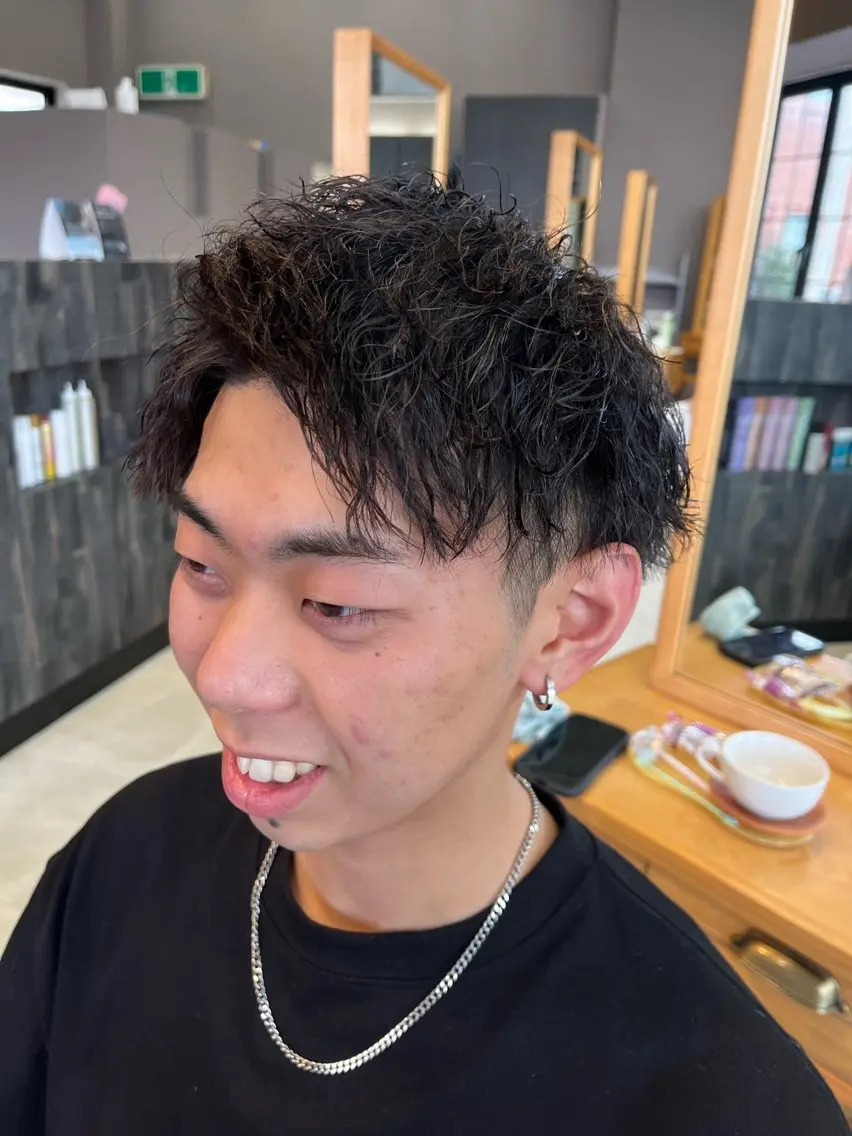 ショート カット パーマ メンズ特化✨パーマス タイル大得意安田海斗のヘアスタイル