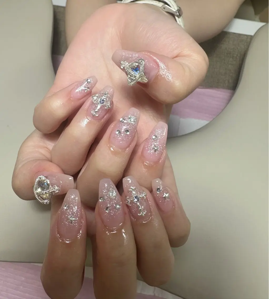 ネイル ハンドネイル ハンドケア Shiori Nailのネイルデザイン