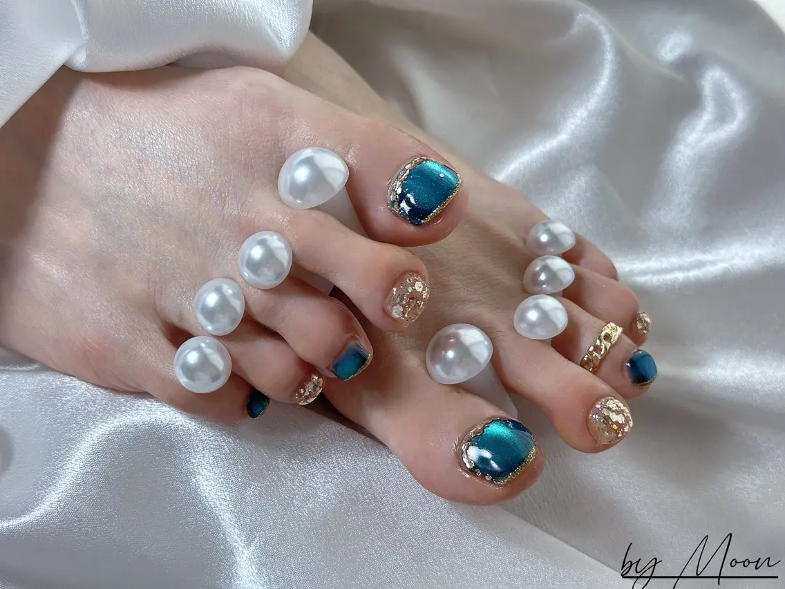 ネイル Moon Nailsのネイルデザイン