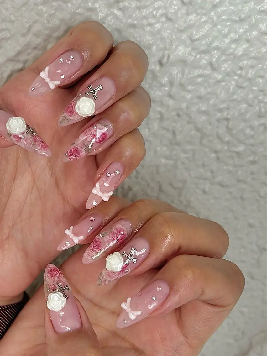 ネイル ハンドネイル フットネイル Nailsalon Fave/Rinaのネイルデザイン