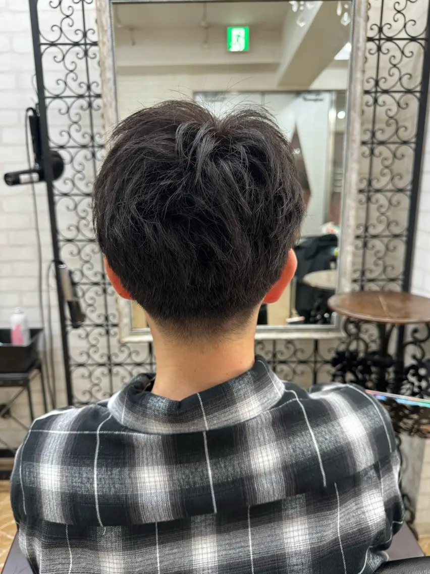 メンズ ミンク ユミのヘアスタイル