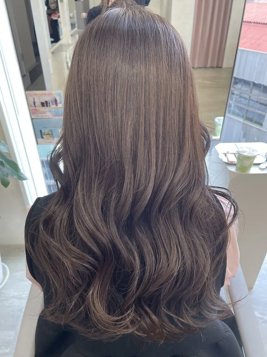 カラー アッシュ アッシュブラウン ブラウンカラー 透明感カラー カット ヘアカラー モデル様大募集🎀 藤岡瑞穂のヘアスタイル