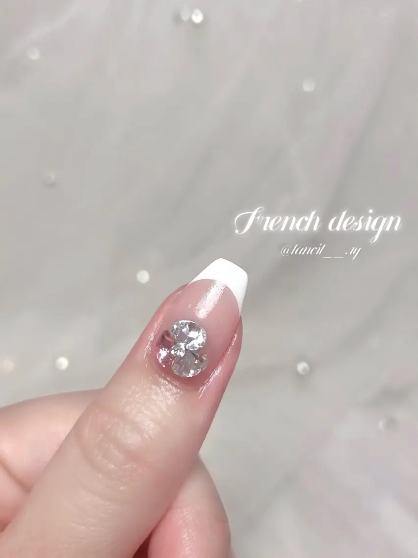 ネイル ハンドネイル ♡ 𝑅𝑦𝑜𝑘𝑎のネイルデザイン