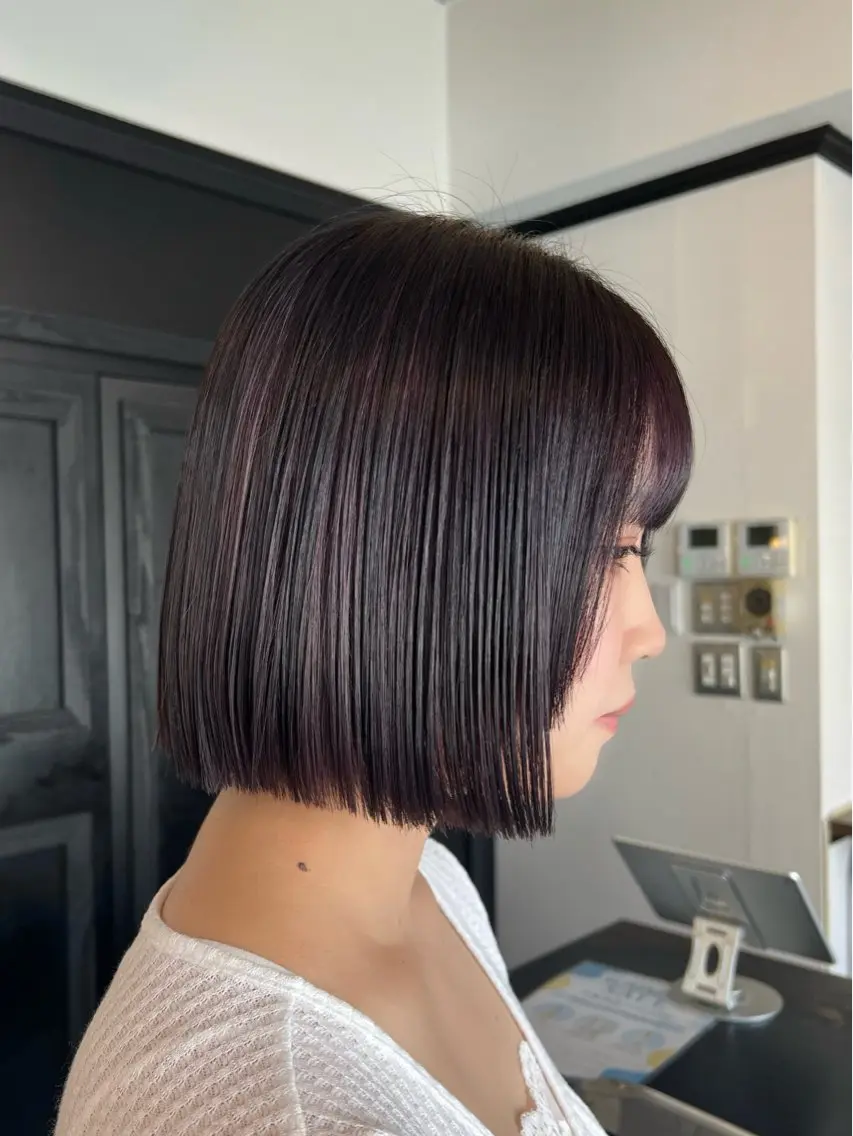 ショート カラー 切りっぱなしボブ ボブ Suzu ／ VISEOのヘアスタイル