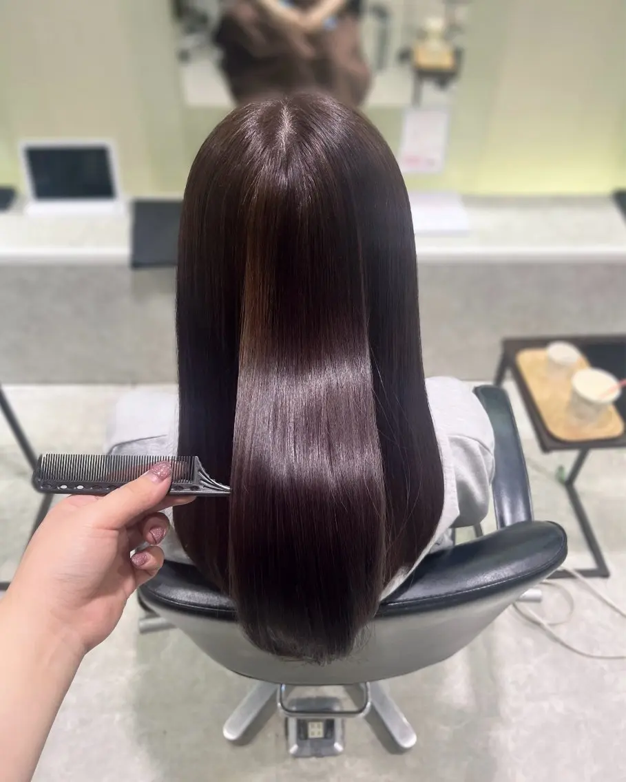ロング カラー 中川 奈々実のヘアスタイル