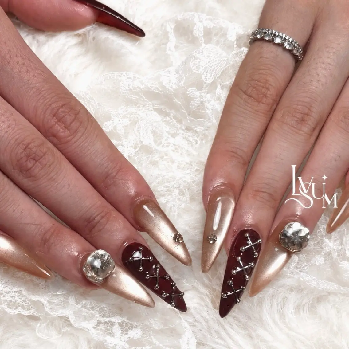 ネイル ロングネイル lvsum nailのネイルデザイン