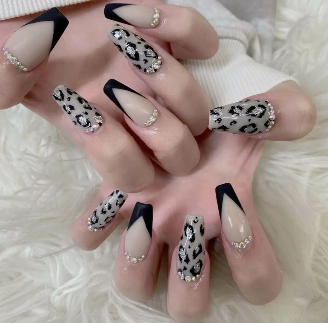 ネイル ジェルネイル グラデーション キラキラネイル 韓国ネイル ラメ(グリッター) ハンドネイル kana nailのネイルデザイン