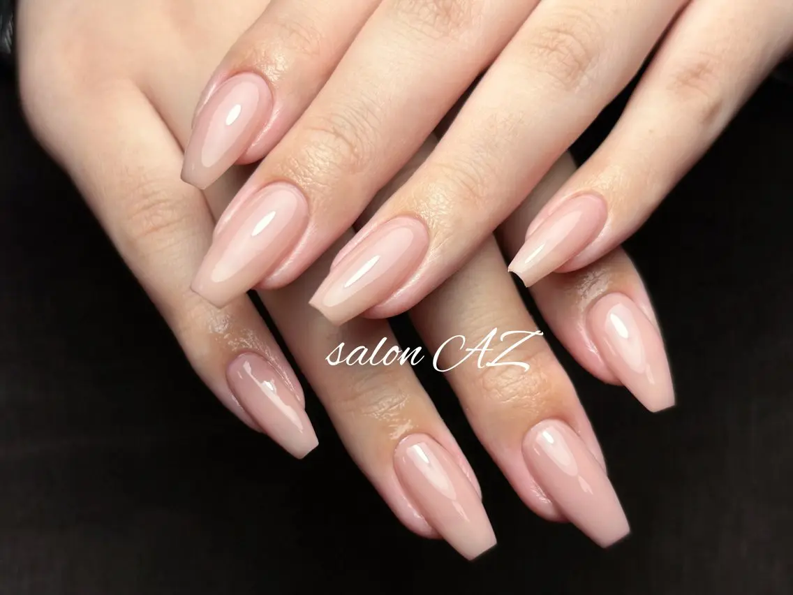 ネイル アートネイル 長さ出し フットネイル フレンチネイル ジェルネイル salon AZのネイルデザイン