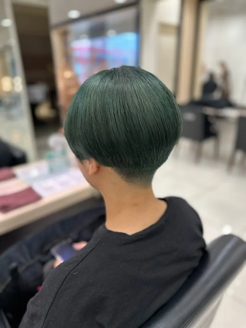 ショート カラー ヘアカラー クロスパーマ/うる艶 カラー/Kurumiのヘアスタイル