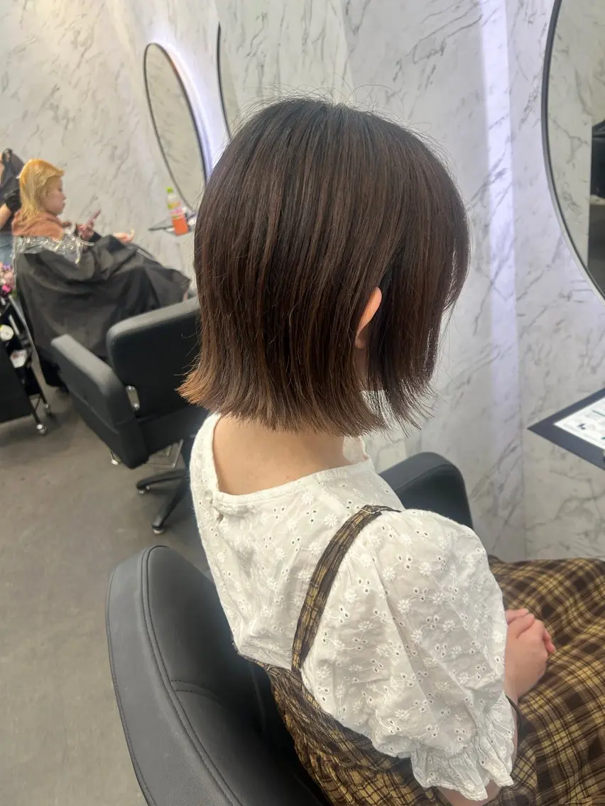 ショート ボブ 外ハネヘア カット カット¥1100 ✂️MIUのヘアスタイル