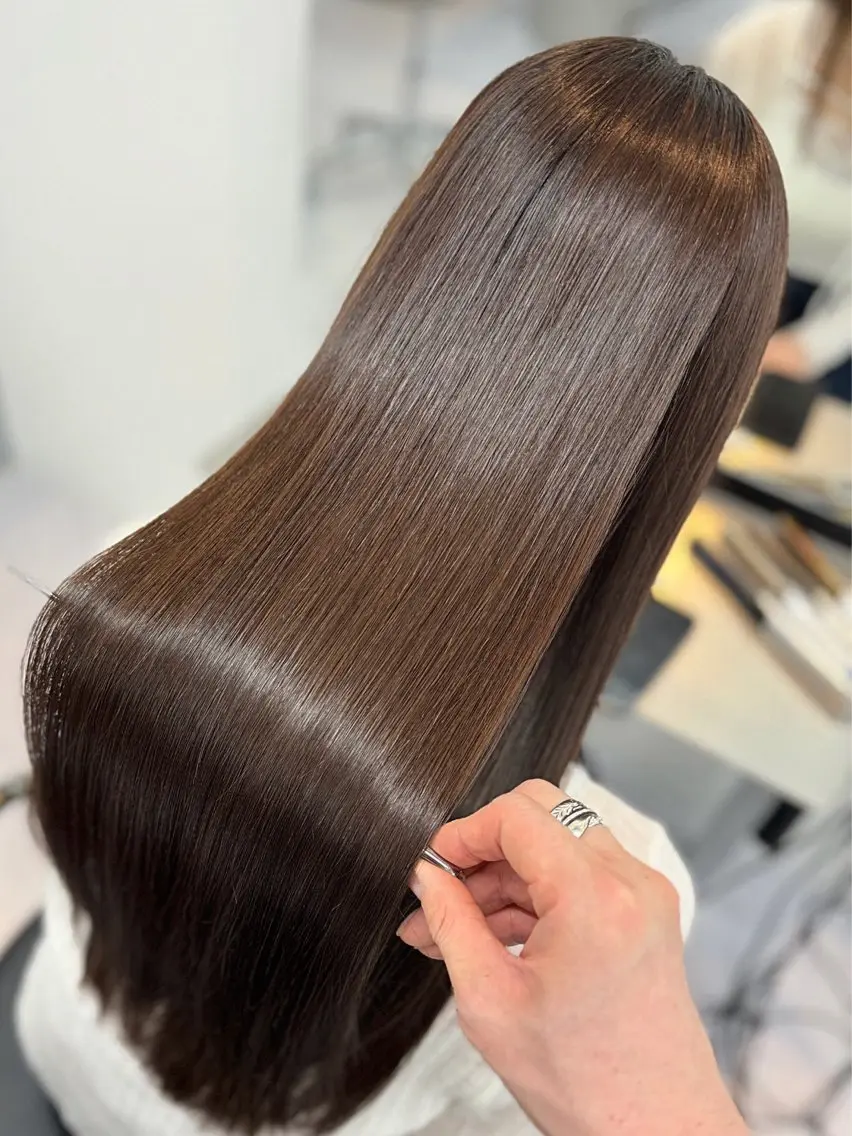 ロング カラー 縮毛矯正 カット ヘアカラー 縮毛矯正 トリートメント 髪質改善/縮毛矯正/ ブリーチなしカラーのヘアスタイル