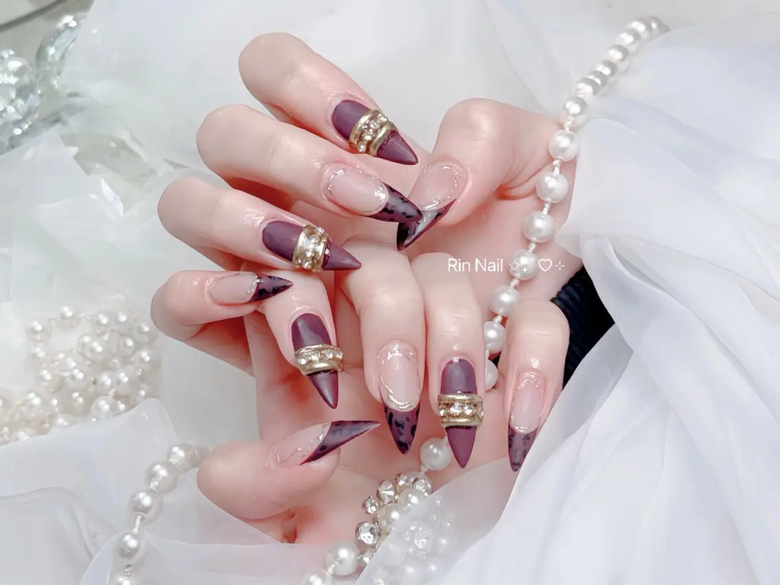 ネイル アニマル柄 べっ甲ネイル ブルー ボルドー ブラウン ハンドネイル Rin Nail 新大久保店のネイルデザイン