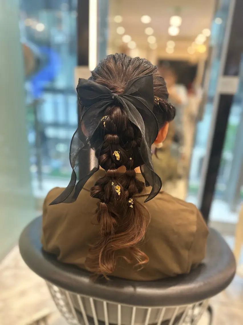 ヘアアレンジ ハーフアップ ツインテール 結婚式・ブライダル ヘアセット 韓国カラーお任せ❤️ アサコサユリ🎀の眉毛・アイブロウイメージ