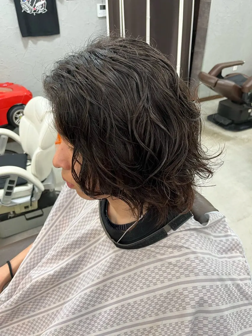 ミディアム パーマ メンズ 宮城 亜希子のヘアスタイル