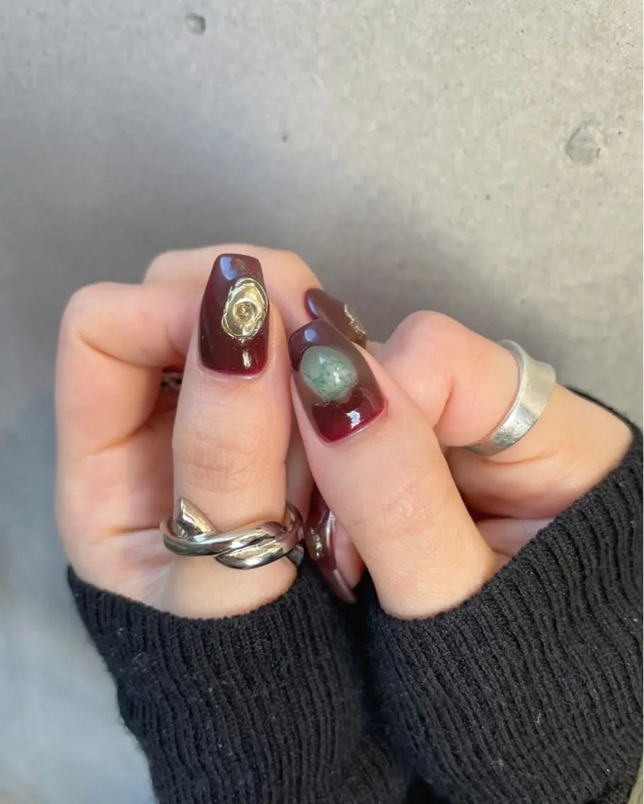 《hand》2本アートの写真