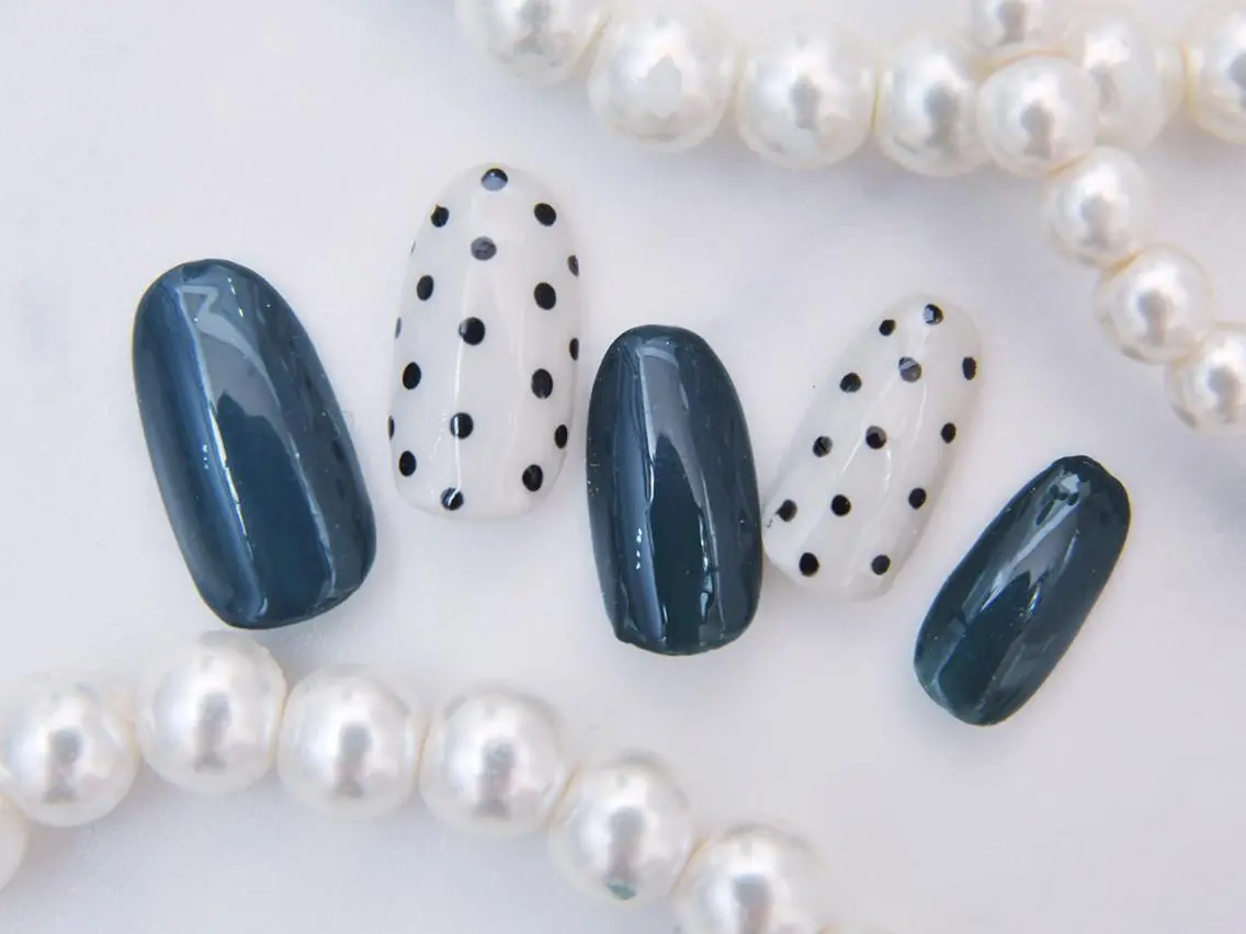 ネイル Tiary Nail Yのネイルデザイン