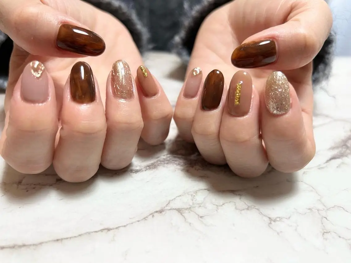 ネイル ハンドネイル フットネイル TESORO nailのネイルデザイン