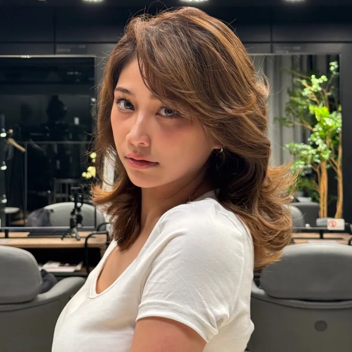 ミディアム 海外風レイヤーカット Haruのヘアスタイル