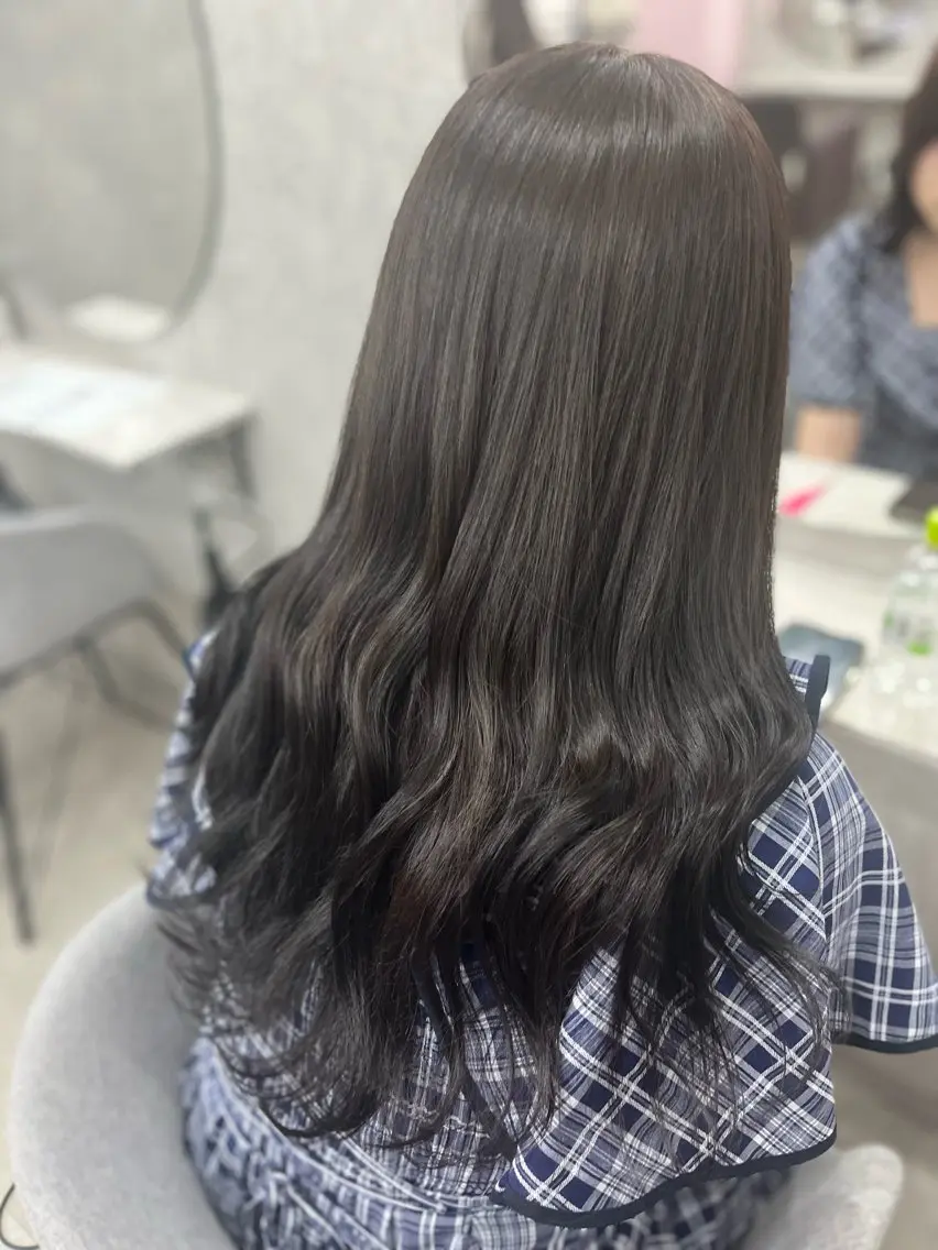 ロング カラー ぴんく髪の美容師🎀 🖤ゆうなのヘアスタイル