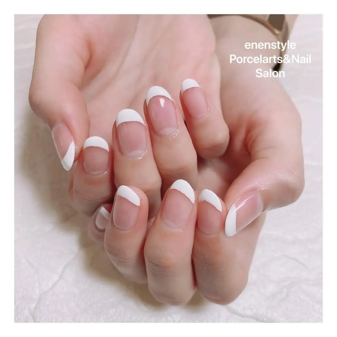 ミディアム ネイル ハンドネイル 🐾enen style 🐾のネイルデザイン
