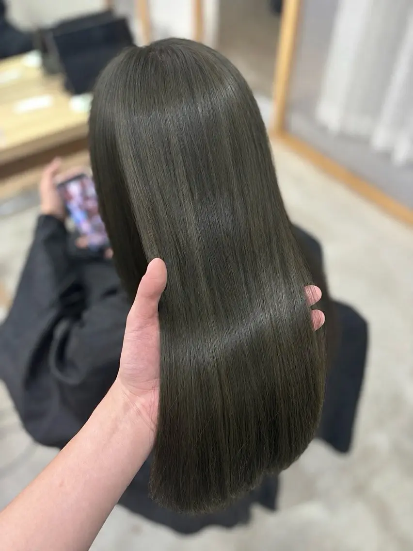 ロング カラー ヘアカラー kira 🫧のヘアスタイル