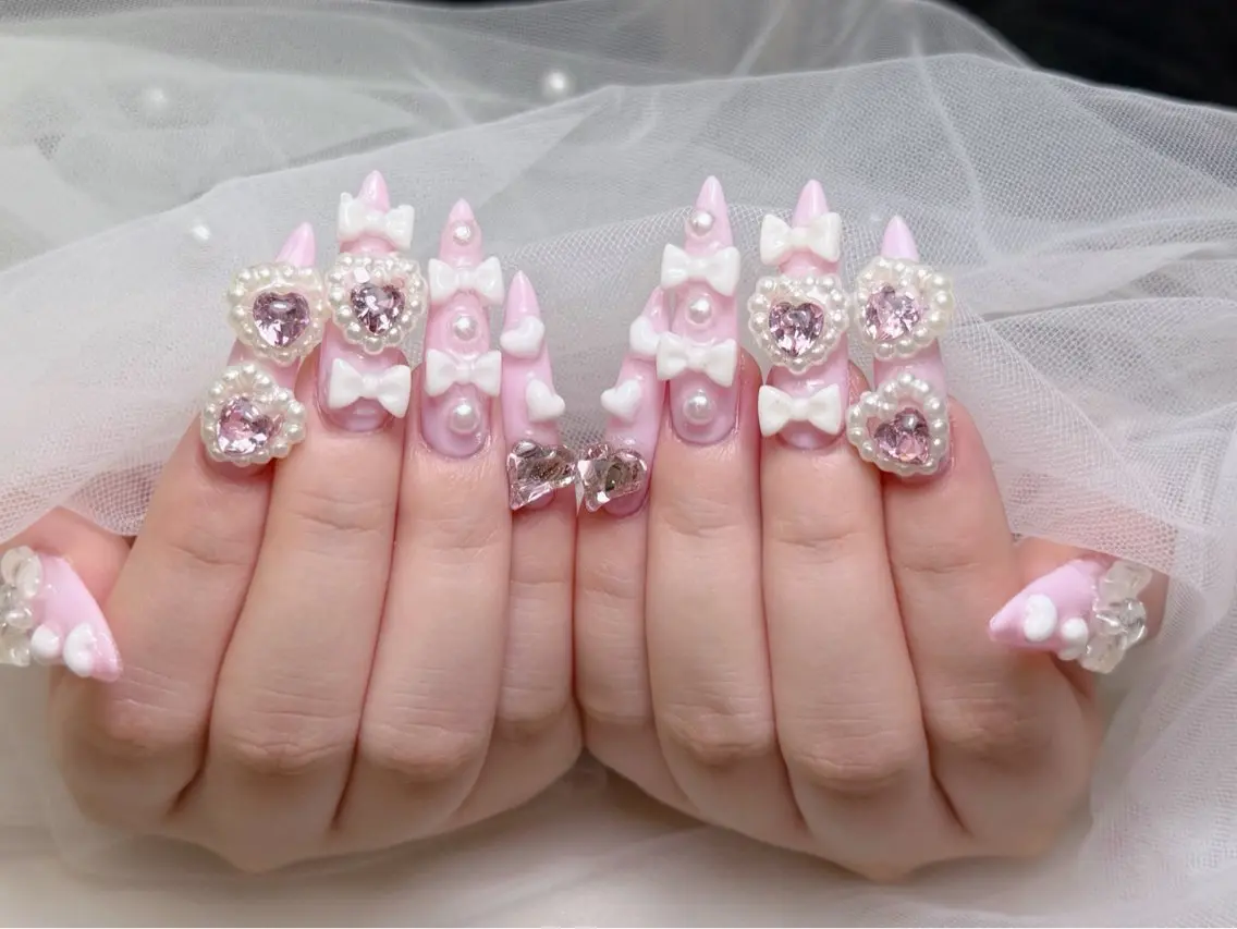 ネイル ハンドネイル lucky nail 歌舞伎町のネイルデザイン