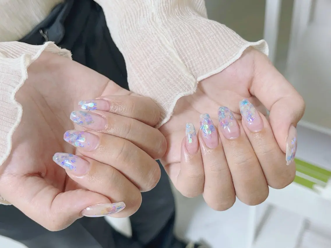 ネイル ラメ(グリッター) ラメグラデーション ハンドネイル 長出し専門店🎀 HARO💕Nailのネイルデザイン