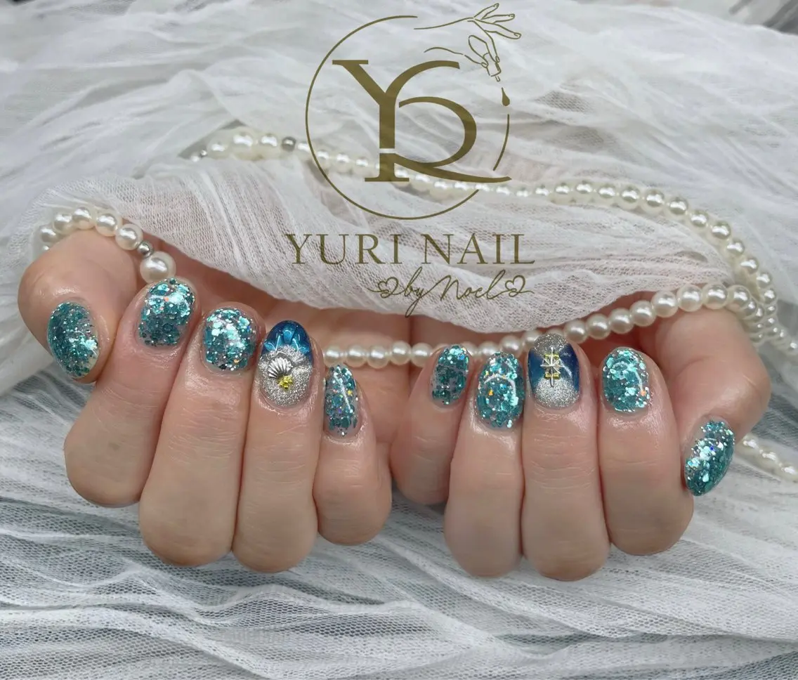 ネイル チークネイル フットネイル フレンチネイル グラデーション キラキラネイル ハンドネイル フットネイル ハンドケア YURI Nail Funabashiのネイルデザイン
