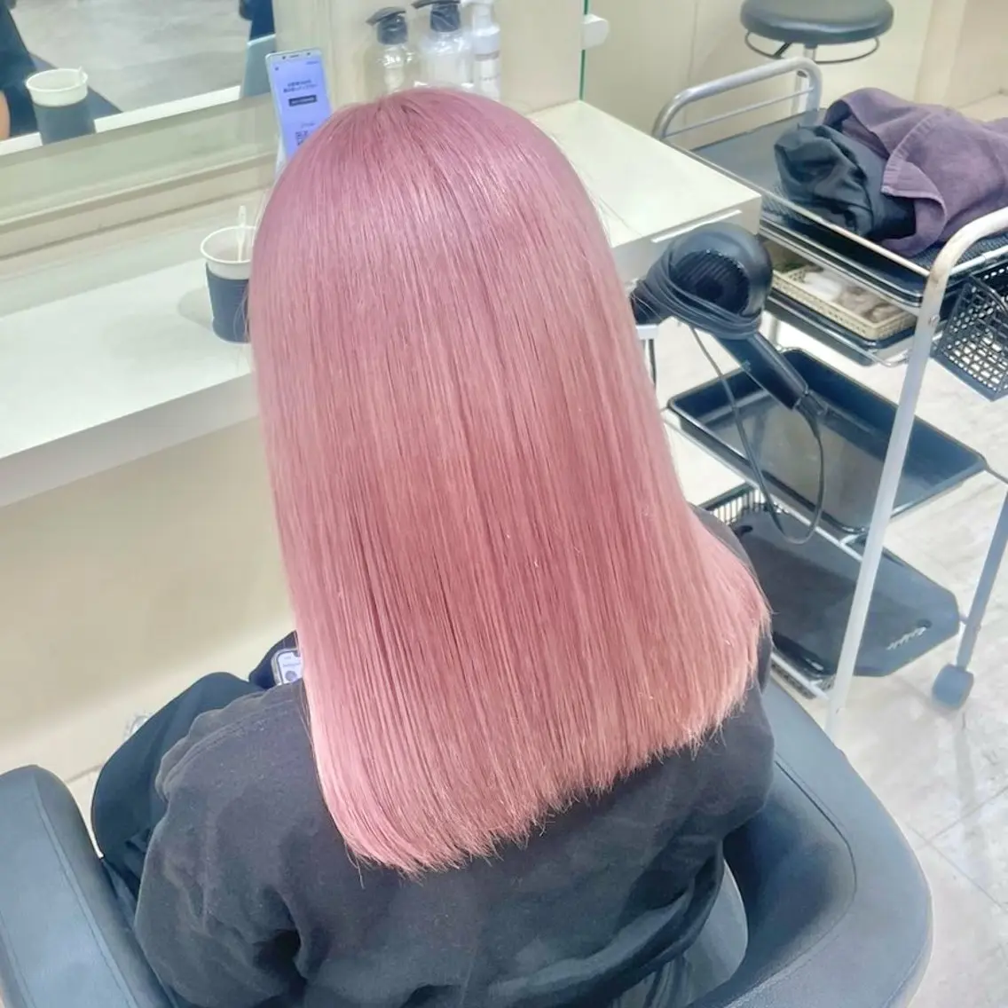 セミロング カラー ヘアアレンジ 韓国レイヤー&ピンク 艶髪🩶maikoのヘアスタイル